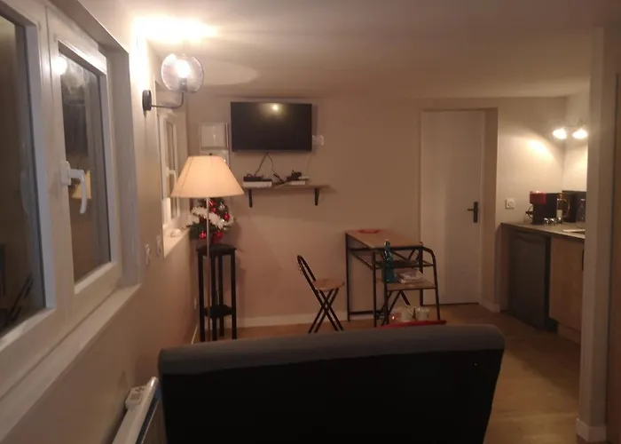 Vakantiehuis Charmante Maison Proche Et Commerces